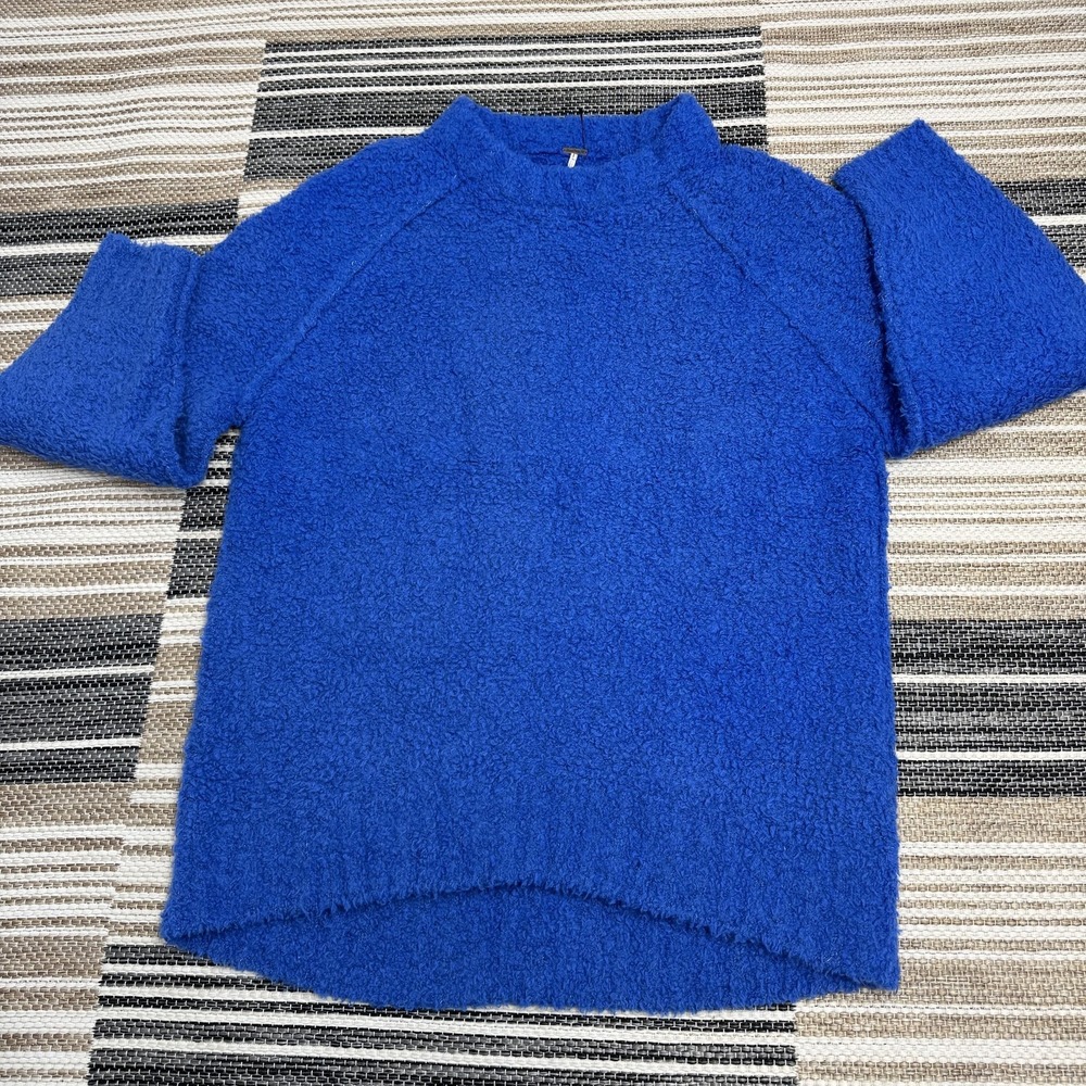 Free People Teddy Sweater Women's Small‎ Blue Mock Neck Boucle Pullover Knit